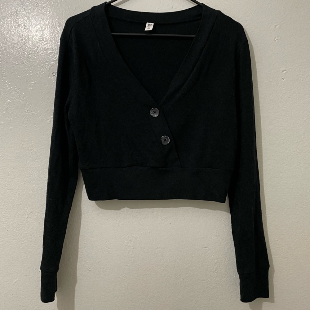 🌺BP V-neck Sweater!!